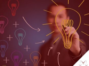 #pratodosverem: post: Como o MEI se aposenta? na foto um empreendedor desenvolvendo ideias. Cores na foto: azul, verde, amarelo, vermelho, laranja e preto.