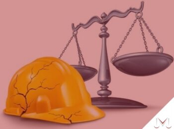 #pratodosverem: artigo: Acidente de trabalho. Na foto um capacete de trabalho e uma balança da justiça. Cores na imagem: amarelo, branco e prata.